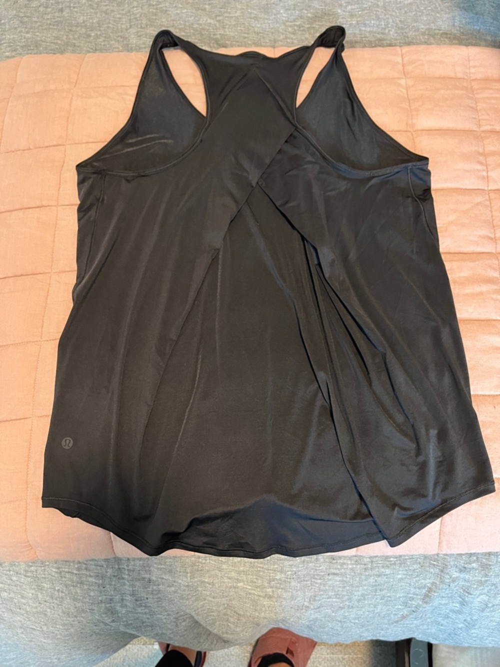 Lululemon pleated black Racerback Performance Tank - Picture 2 of 5